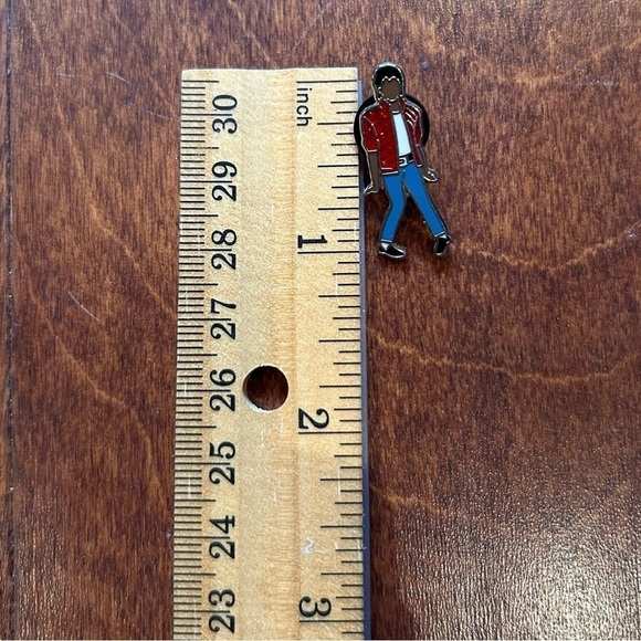 Rock Band Enamel Pin Collection, David Bowie, Michael Jackson, Thrice, 3 Pieces - Picture 10 of 11